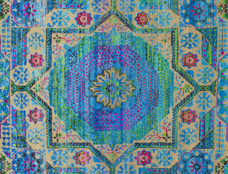 Feizy Latham 6628F Blue/Green/Red Area Rug Pattern Image