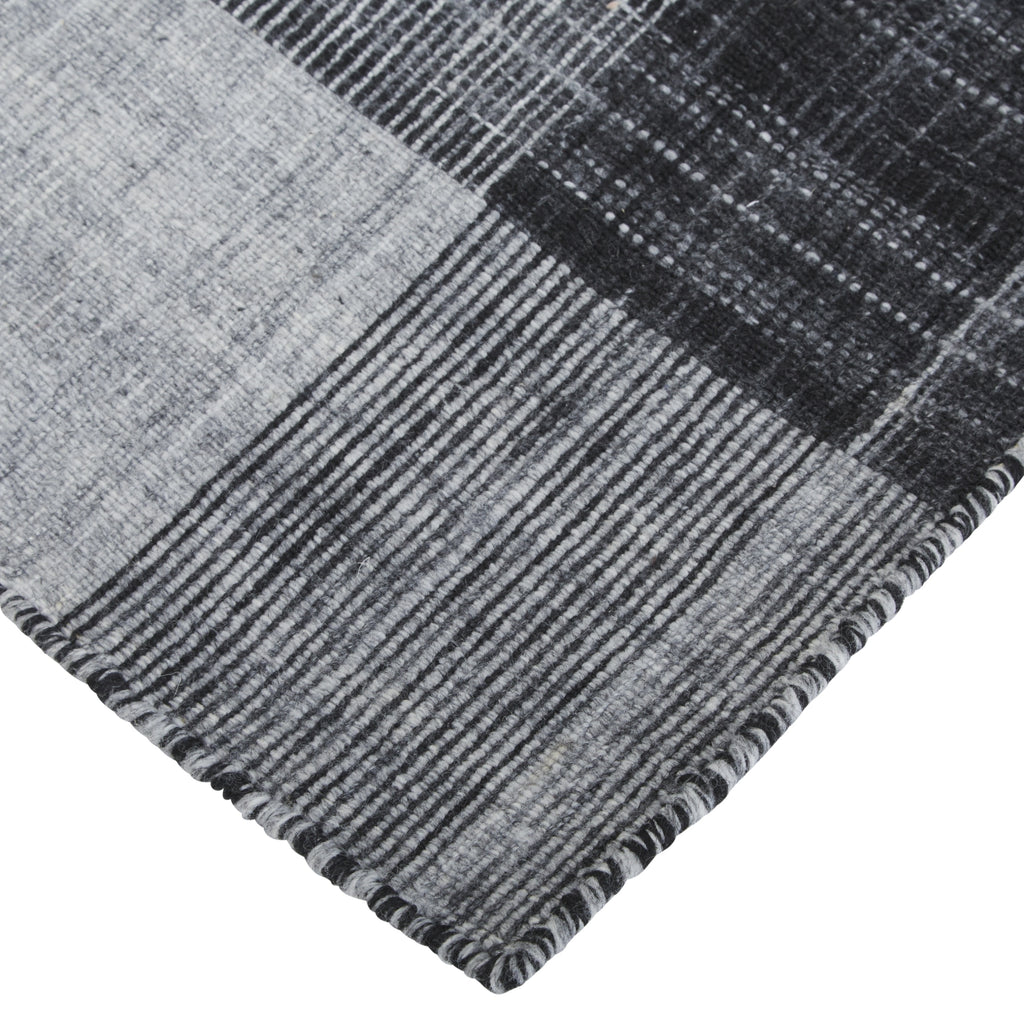 Feizy Jemma I8050 Black/Gray Area Rug Corner Image