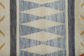 Feizy Ezra I0757 Blue/Tan/Pink Area Rug Pattern Image