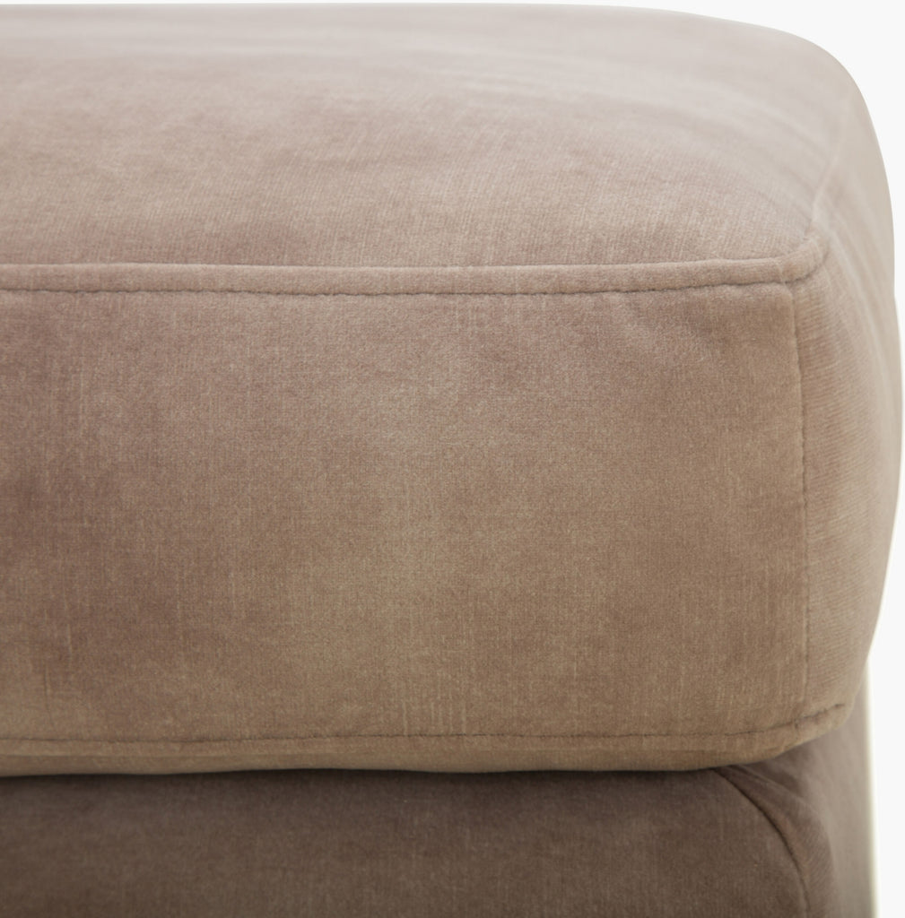 Galey Alix X Livabliss Benjamin GABJ-001 Dusty Pink / Gold Furniture main image
