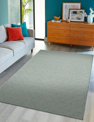 Unique Loom Geo Trellis Flatweave RET-GEOT1 Green Area Rug 2' 7'' X 12' Runner Lifestyle Image Feature