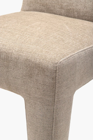 Surya Ginny GIY-002 Furniture Detail