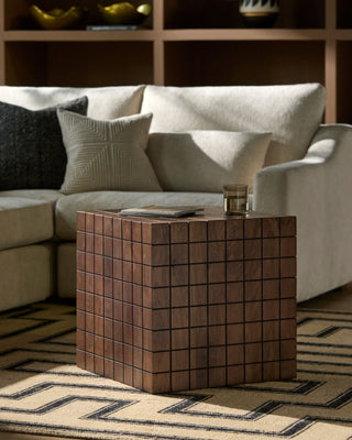 Surya Geldrey GLDY-001 Brown / Furniture Style Shot