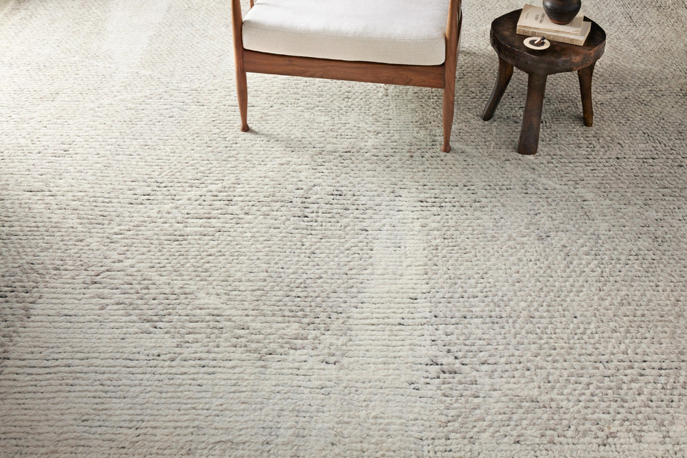 Amber Lewis x Loloi Gwyneth GWY-02 Ivory / Taupe Area Rug Lifestyle Image Feature