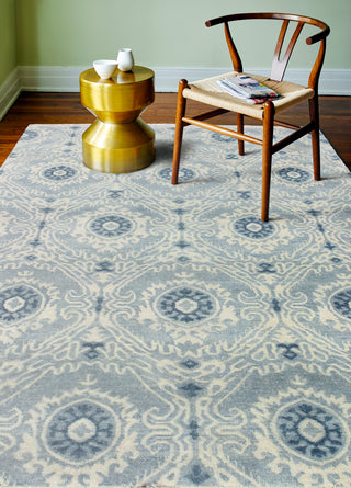 Bashian Heirloom H110-HR108 Light Blue Area Rug