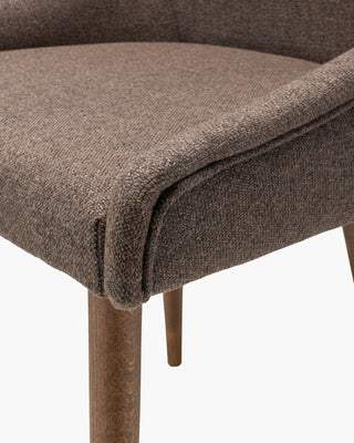 Surya Halie HALI-001 Brown / Furniture Detail