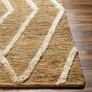 Surya Hadley HDE-2300 Area Rug Angle