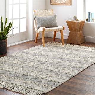 Livabliss Hemingway HMG-2308 Area Rug Room Scene