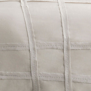 Surya Haru HRU-1000 Light Gray Bedding Swatch