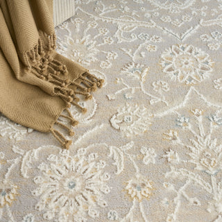Nourison Isla ISL01 Light Grey Area Rug Corner Image