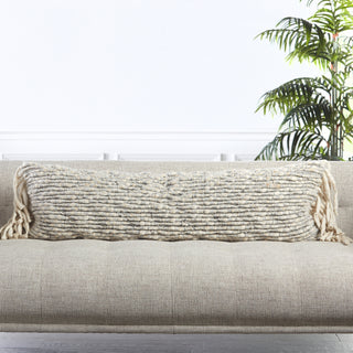 Jaipur Living Angora AGO01 Detail Image