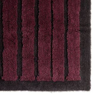 Jaipur Living Aibel Noya AIB07 Purple/Red Machine Washable Area Rug Detail Image