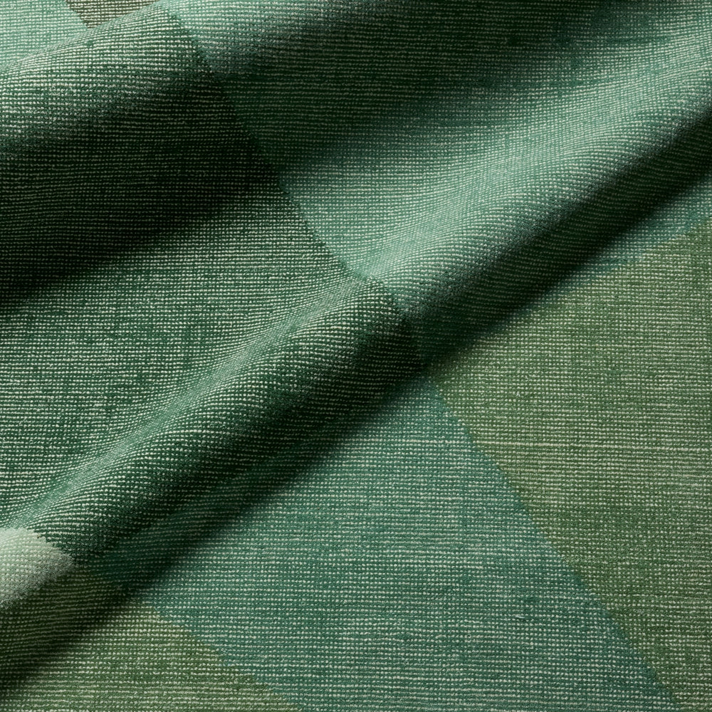 Jaipur Living Bowery Certain BOW01 Area Rug Lifestyle Image Feature