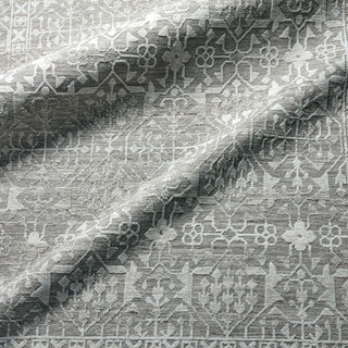 Jaipur Living Brier Sian BRR01 Gray/Beige Area Rug Lifestyle Image Feature
