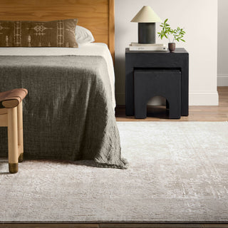 Jaipur Living Cirque Lianna CIQ07 Silver/White Area Rug Lifestyle Image