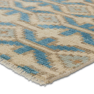 Jaipur Living Cera CRA05 Area Rug Corner Image