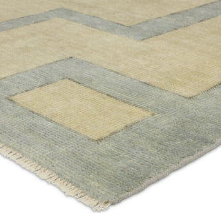 Jaipur Living Cyprus Nicosia CYP02 Cream/Pink Area Rug