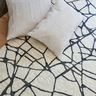 Jaipur Living Deco By Nikki Chu BYZ11 Lifestyle Image Feature