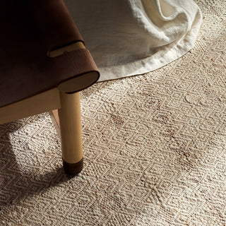 Jaipur Living Enclave Wythe ENC06 Ivory/ Area Rug Detail Image