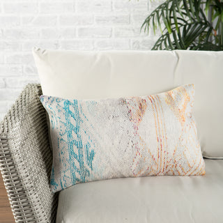 Jaipur Living Groove By Nikki Chu GRN03 Detail Image