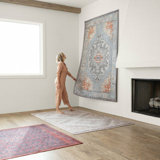 Jaipur Living Harman By Kate Lester Zenora HBL07 Sky Blue/Silver Machine Washable Area Rug Lifestyle Image 