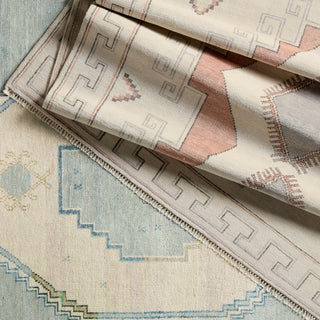 Jaipur Living Jinsen JIN08 Area Rug Lifestyle Image Feature