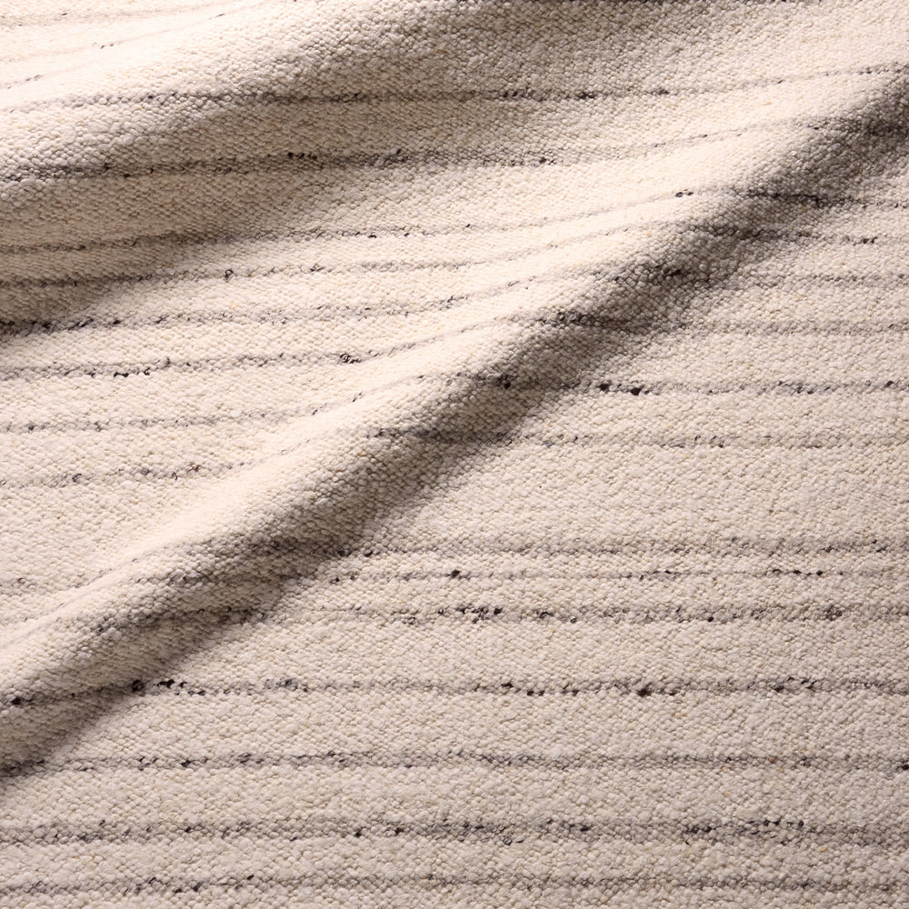 Jaipur Living Leona Rya LEO09 Cream Area Rug Lifestyle Image Feature
