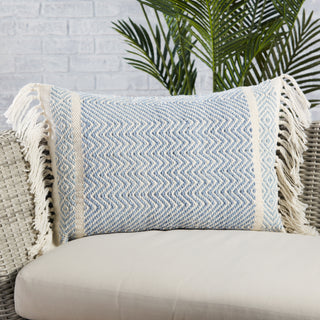 Jaipur Living Liri LIR03 by Label J Detail Image