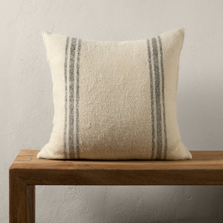 Jaipur Living Margosa Enitca MGP01 Natural by Neem Lifestyle Image