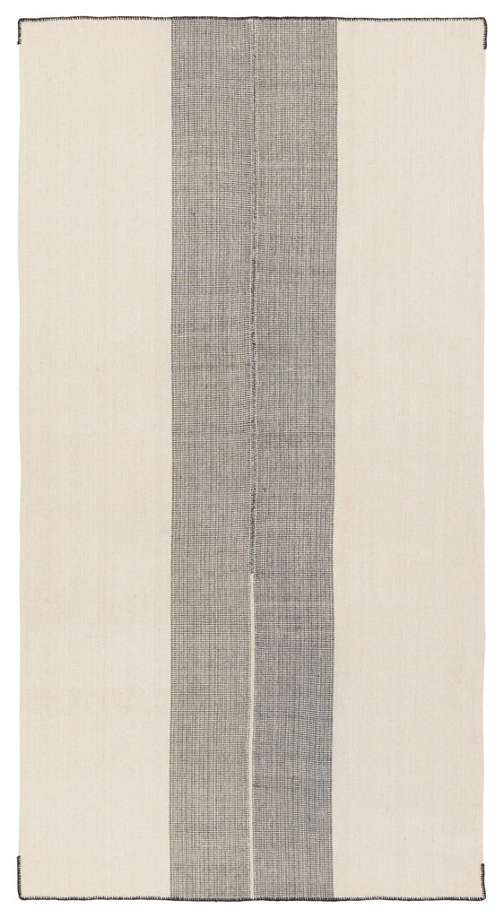 Jaipur Living Margosa Embata MGT02 Gray Throw by Neem main image