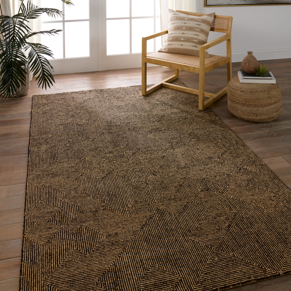 Jaipur Living Mercia Quarion MRC01 Brown/Black Area Rug Lifestyle Image Feature