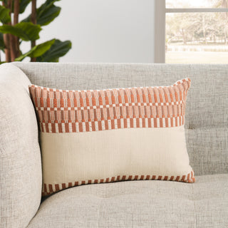 Jaipur Living Nagaland Pillow NGW10 Detail Image