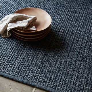 Jaipur Living Nirvana Premium Iver NIP02 Blue/Gray Area Rug Lifestyle Image