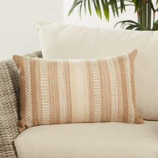 Jaipur Living Pampas PMP01 by Label J Detail Image