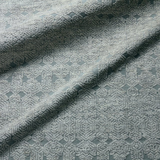 Jaipur Living Reign Abelle REI01 Gray/White Area Rug Lifestyle Image Feature