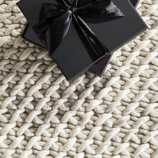 Jaipur Living Scandinavia Dula Alta SCD05 Gray/White Area Rug Main Image