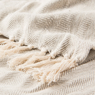 Jaipur Living Seabreeze SEA06 Throw Corner Image