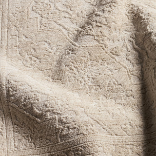 Jaipur Living Serenita Beyza SRE01 White/Tan Area Rug Texture
