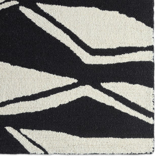 Jaipur Living Vera By Movran VNK11 Black/ Area Rug Nikki Chu Detail Image