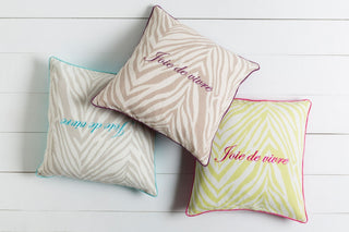Surya Joie de Vivre JDV-003 Ivory Style Shot