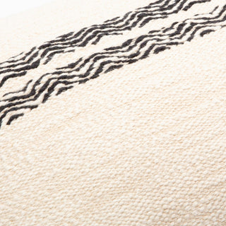 Surya Josie JIE-001 Cream Detail