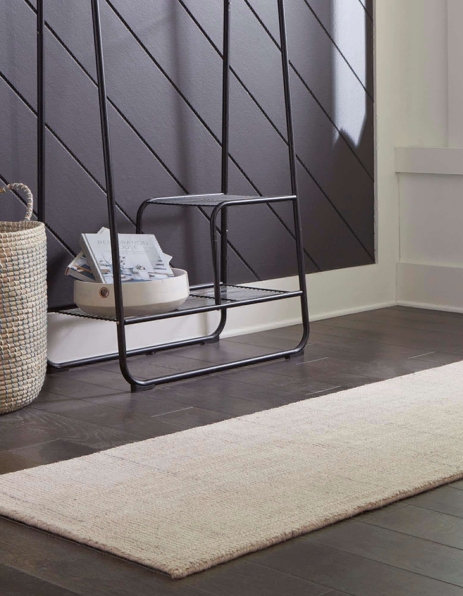 Unique Loom English Manor RET-JZEM1 Vanilla Bean Area Rug by Jill Zarin ...