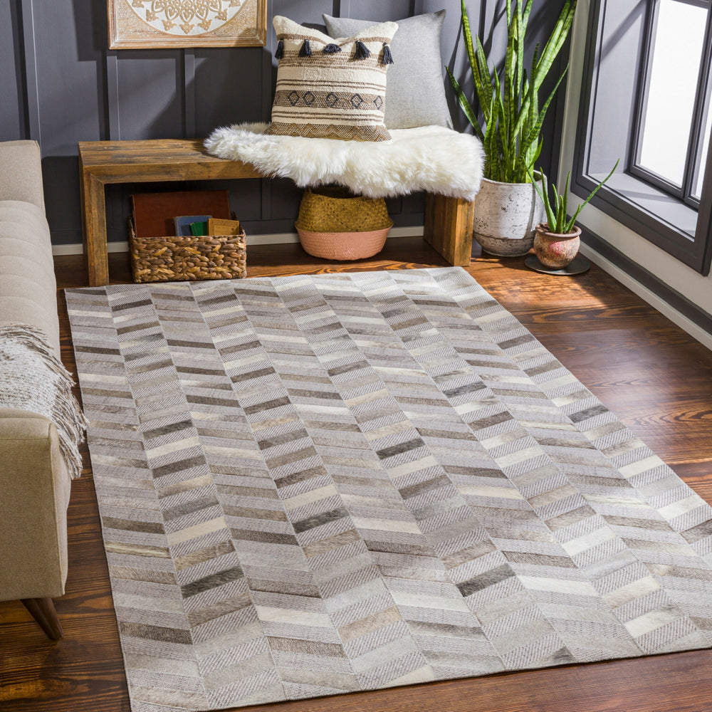 Surya Jardin JRD-2302 Area Rug Room Scene Feature