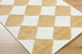 Livabliss Lyna LYA-2351 White Machine Washable Area Rug Corner Shot