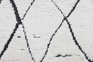 Bashian Montauk M152-MTK203 Ivory Black Area Rug