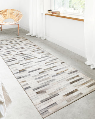 Loloi Maddox MAD-01 Ivory/Grey Area Rug Lifestyle Image Feature