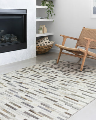Loloi Maddox MAD-01 Ivory/Grey Area Rug Lifestyle Image Feature