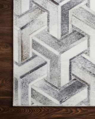 Loloi Maddox MAD-05 Silver/Ivory Area Rug Corner Image