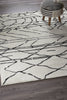 LR Home Matrix 81200 White/Black Area Rug Corner Image