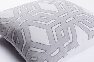 Alexander Wyly X Surya Millbrook MBK-002 Gray Detail